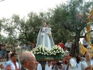Procession of Senhora dos Remdios